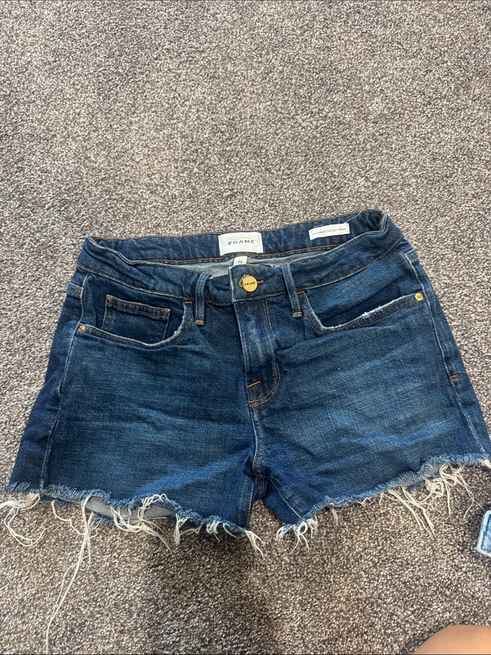FRAME Dark Wash Denim Cutoff Shorts Le Grand Garçon size 25